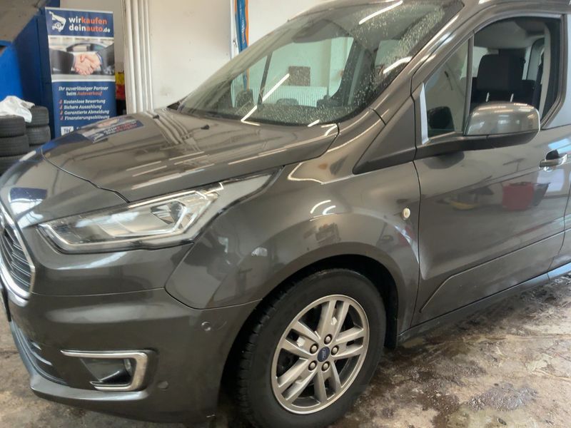 Ford Grand Tourneo Connect 1.5 TDCi EcoBlue Titanium 2020 – снимка 2