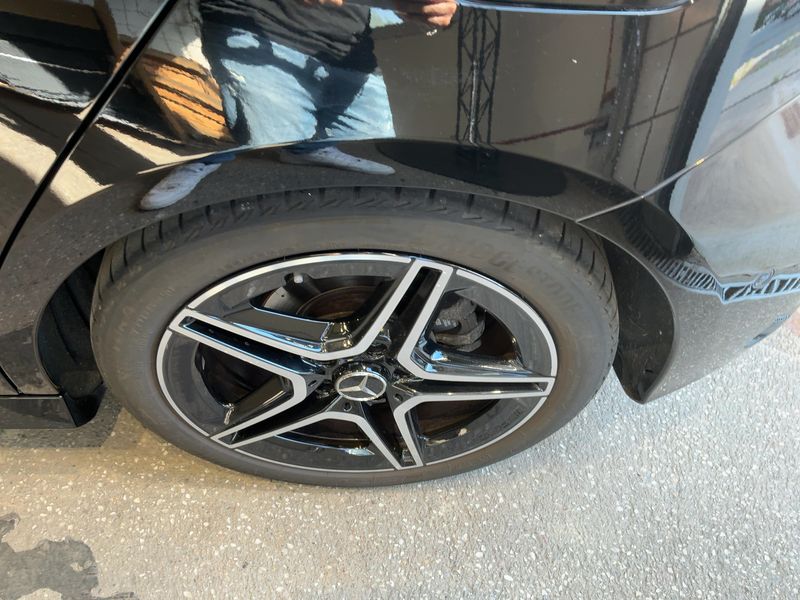 Mercedes-Benz A-Klasse A 180 Edition 2020 AMG Line 2020 – снимка 5