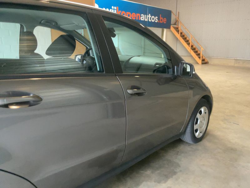 Mercedes-Benz A-Klasse A 160 CDI Classic 2011 – снимка 10