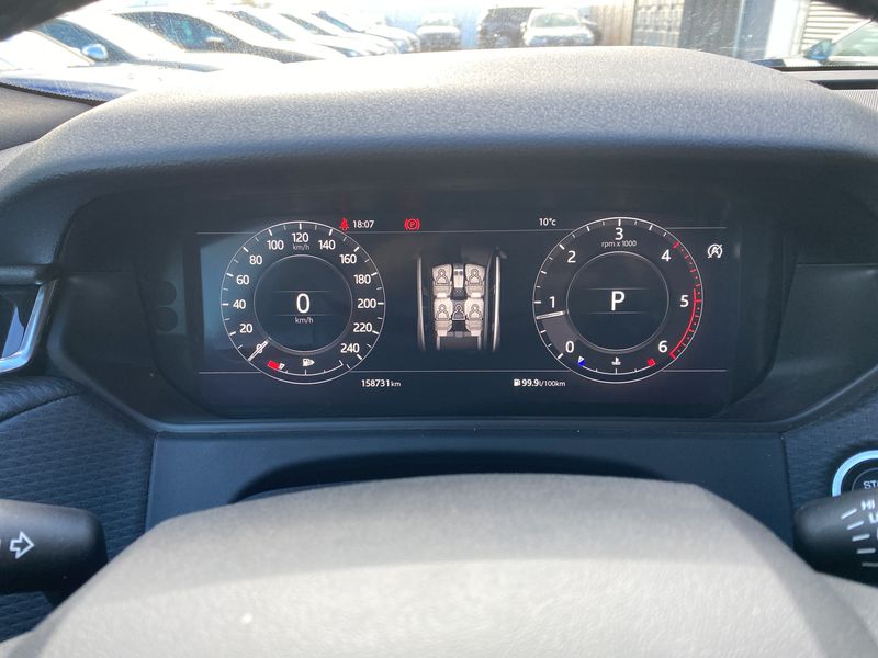 Land Rover Range Rover Velar 2.0 Diesel S 2018 – снимка 12