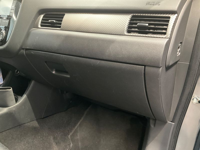 Mitsubishi Outlander 2.2 DI-D Invite ClearTec 2WD 2013 – снимка 24
