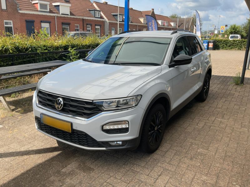 Volkswagen T-Roc 1.0 TSI Style 2020 – снимка 2