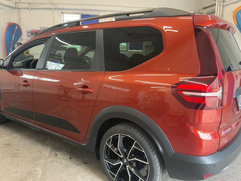 Dacia Jogger 1.0 TCe LPG Extreme+ 2022 – снимка 6