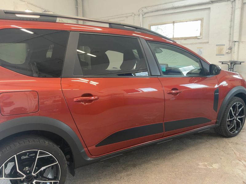 Dacia Jogger 1.0 TCe LPG Extreme+ 2022 – снимка 10