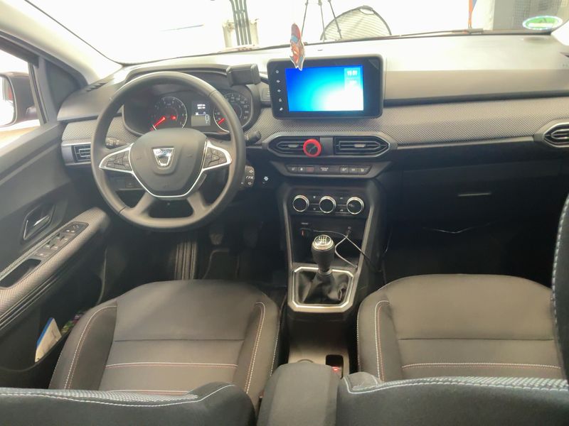 Dacia Jogger 1.0 TCe LPG Extreme+ 2022 – снимка 18