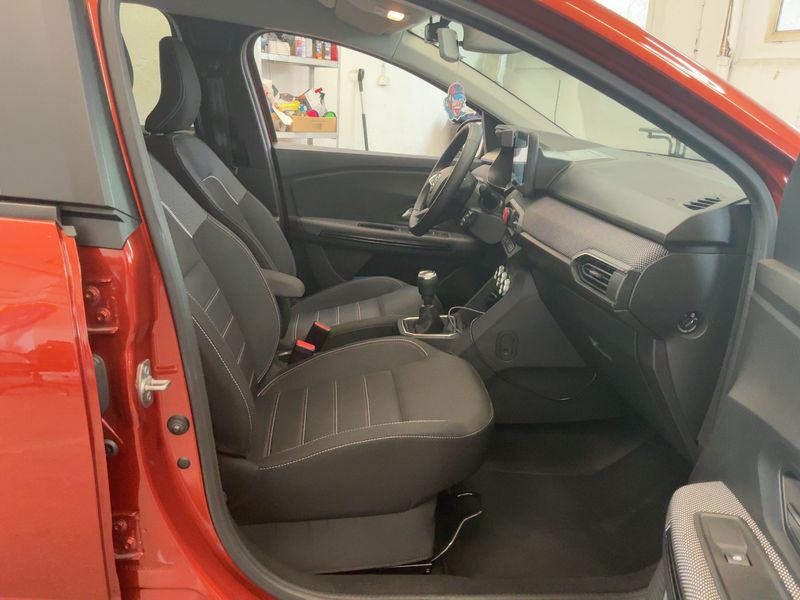 Dacia Jogger 1.0 TCe LPG Extreme+ 2022 – снимка 17