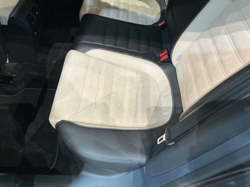 Volkswagen Passat CC 2.0 TSI 2011 – снимка 24