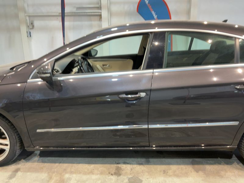Volkswagen Passat CC 2.0 TSI 2011 – снимка 4