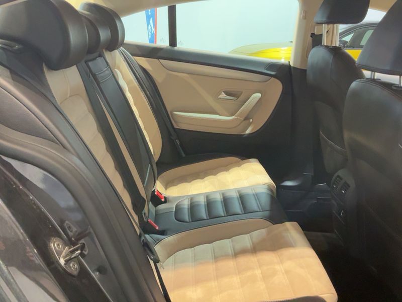 Volkswagen Passat CC 2.0 TSI 2011 – снимка 19
