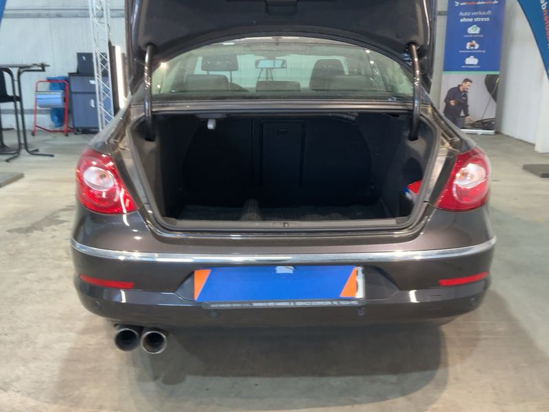 Volkswagen Passat CC 2.0 TSI 2011 – снимка 15