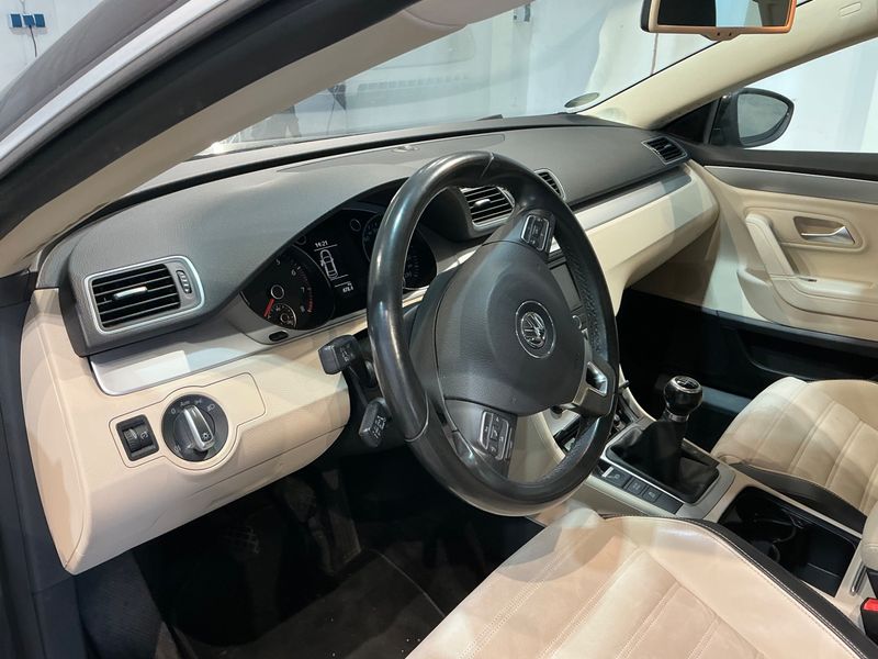 Volkswagen Passat CC 2.0 TSI 2011 – снимка 26