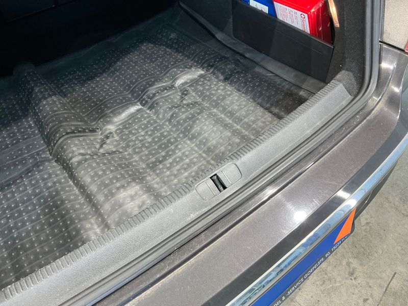 Volkswagen Passat CC 2.0 TSI 2011 – снимка 22