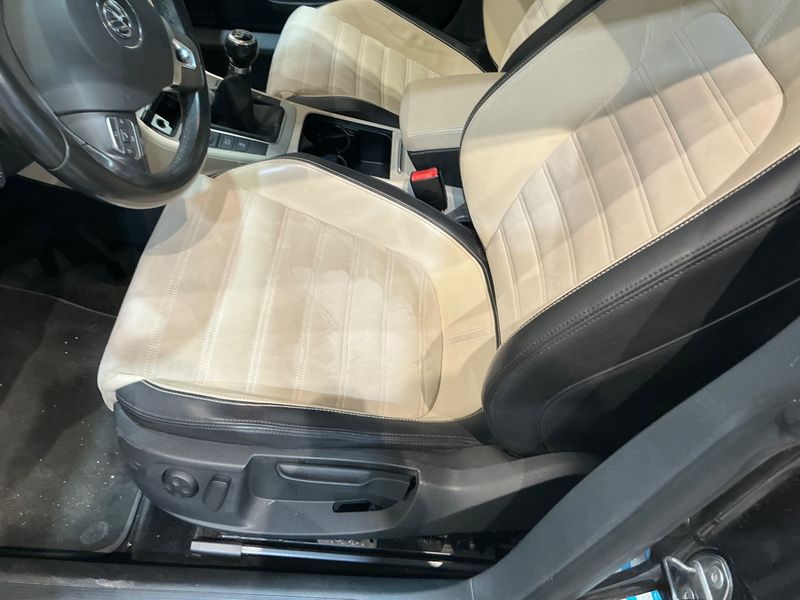 Volkswagen Passat CC 2.0 TSI 2011 – снимка 23