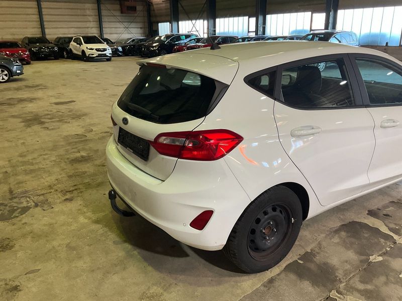 Ford Fiesta 1.1 Cool&Connect 2018 – снимка 8