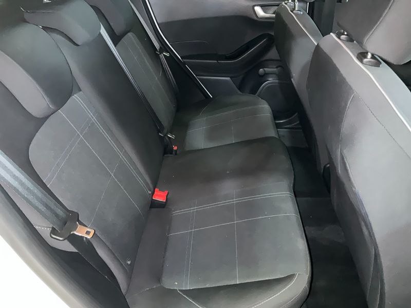 Ford Fiesta 1.1 Cool&Connect 2018 – снимка 20
