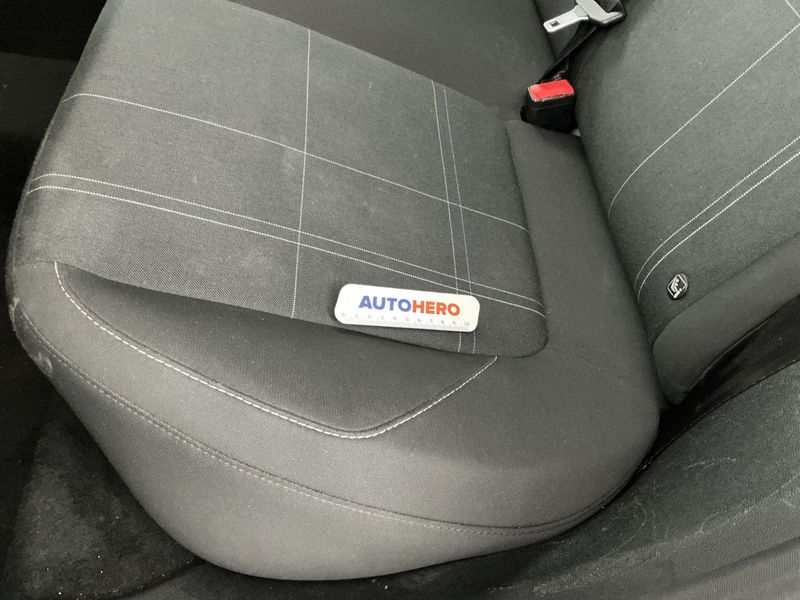 Ford Fiesta 1.1 Cool&Connect 2018 – снимка 28