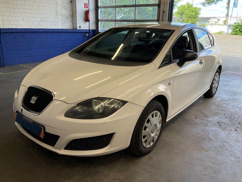 Seat Leon 1.4 Emocion 2010 – снимка 1