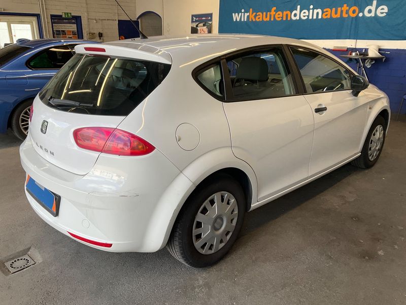 Seat Leon 1.4 Emocion 2010 – снимка 2