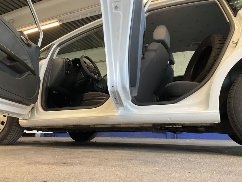 Seat Leon 1.4 Emocion 2010 – снимка на щета