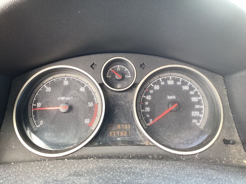 Opel Astra 1.7 CDTI Enjoy 2005 – снимка 4