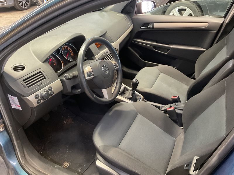 Opel Astra 1.6 CATCH ME Now 2007 – снимка 3