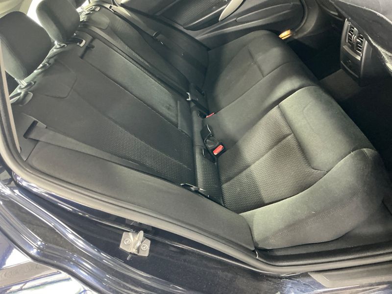 BMW 3er 330d xDrive 2013 – снимка 30