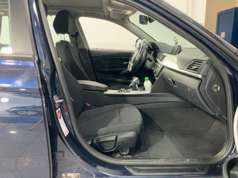 BMW 3er 330d xDrive 2013 – снимка 17