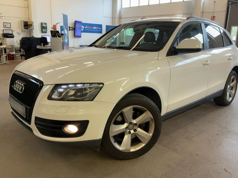 Audi Q5 3.0 V6 TDI quattro 2011 – снимка 1