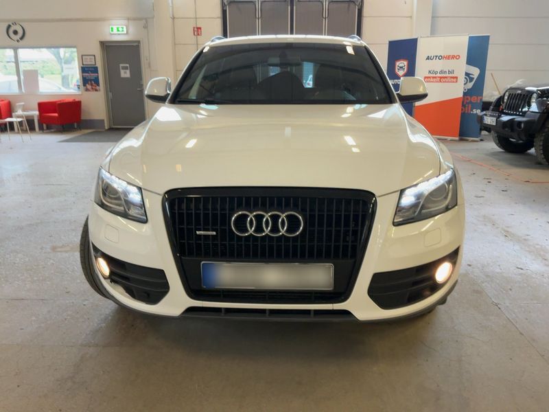 Audi Q5 3.0 V6 TDI quattro 2011 – снимка 14