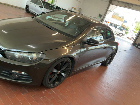 Volkswagen Scirocco 2.0 TSI Match 2012 – снимка 2