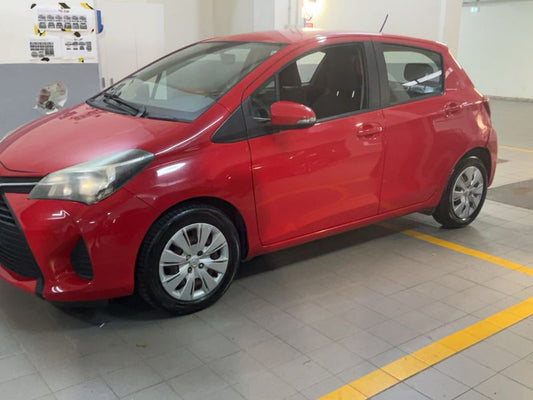 Toyota Yaris 1.0 VVT-i Cool 2015 – снимка 2
