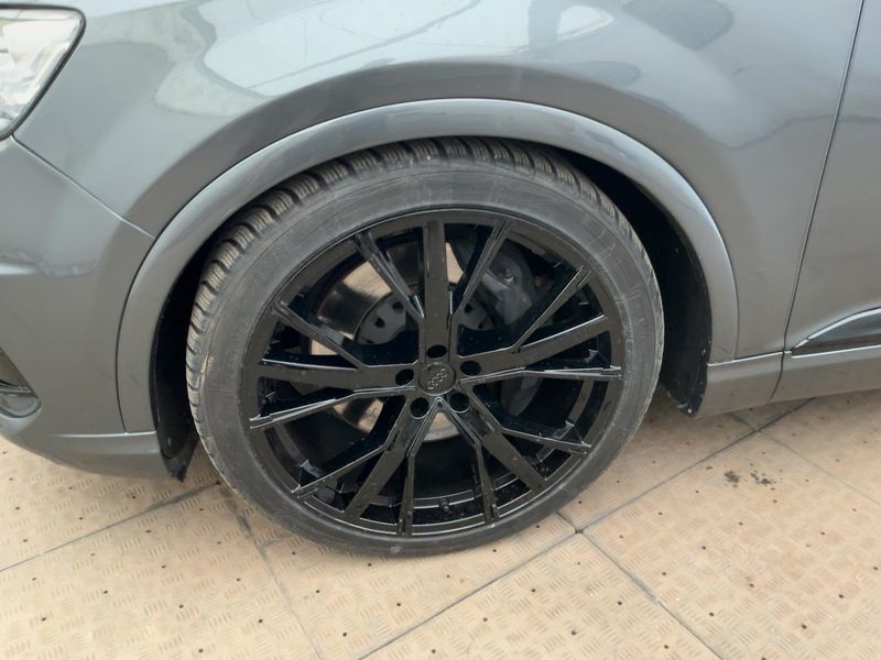 Audi SQ7 4.0 V8 TDI quattro 2018 – снимка 3