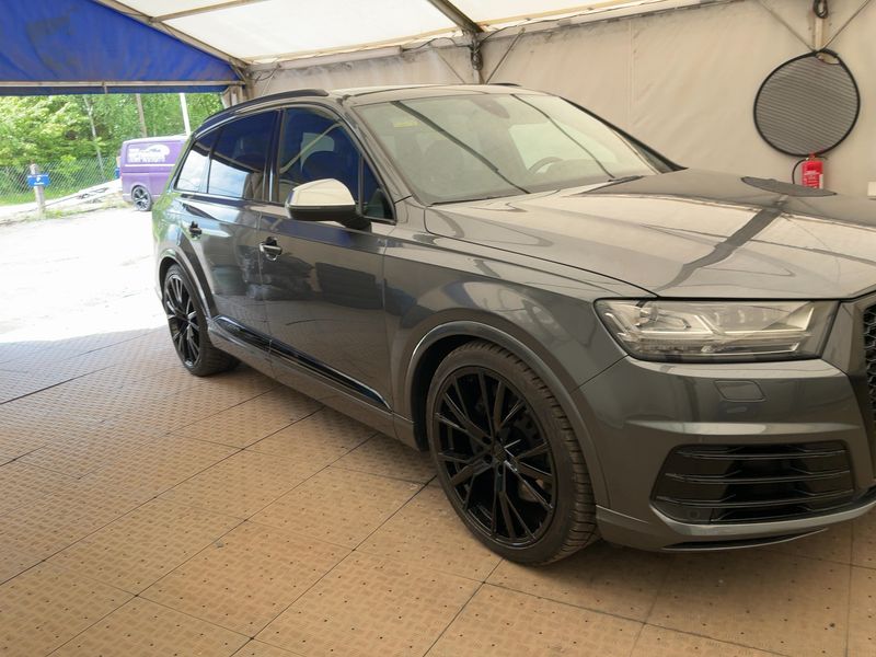 Audi SQ7 4.0 V8 TDI quattro 2018 – снимка 12