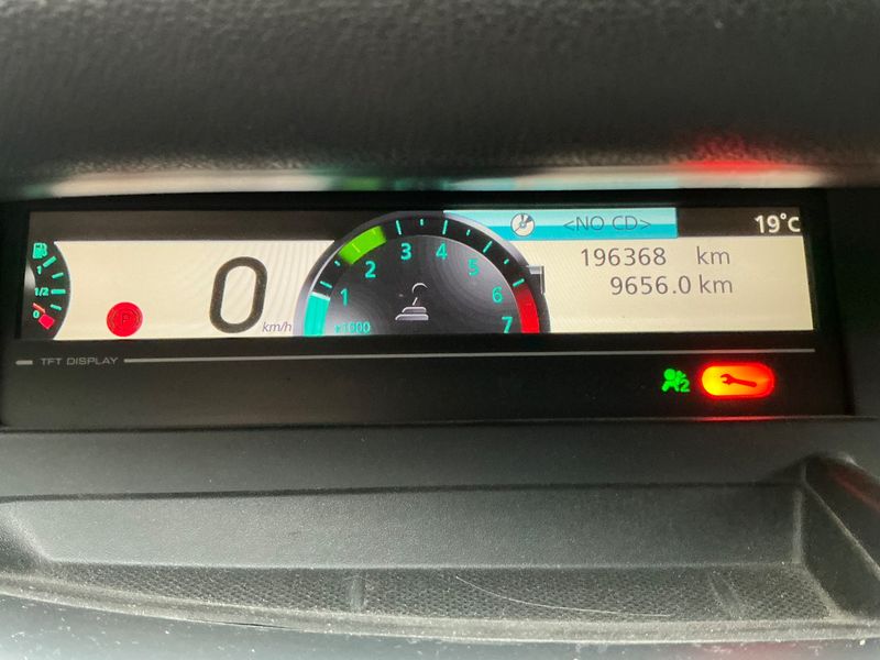 Renault Grand Scenic 1.4 TCe Dynamique 2011 – снимка 4