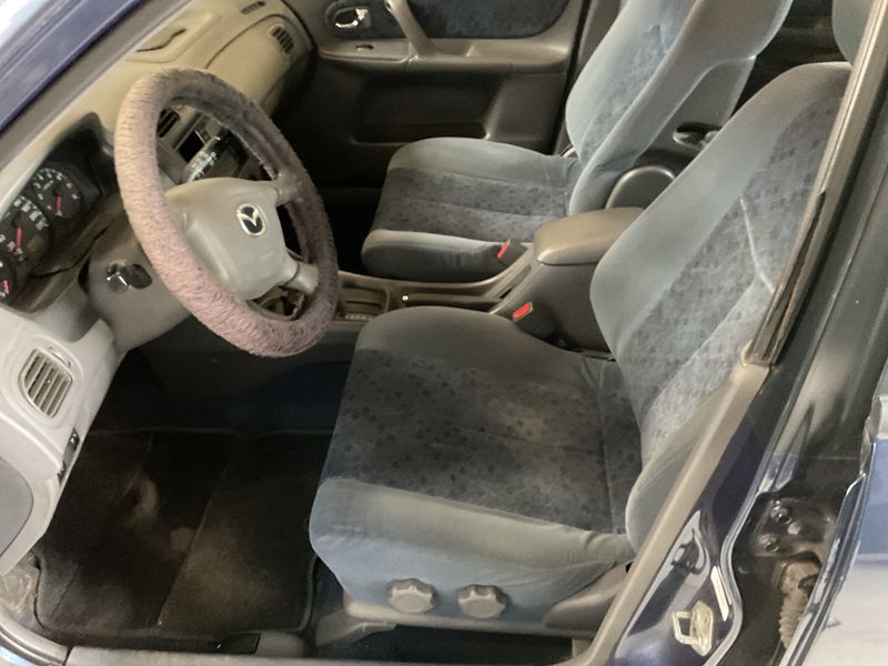 Mazda 323 1.5 F 2000 – снимка 3