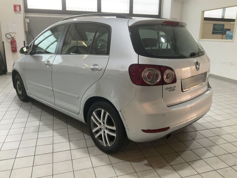 Volkswagen Golf VI Plus 1.6 TDI Comfortline 2010 – снимка 3