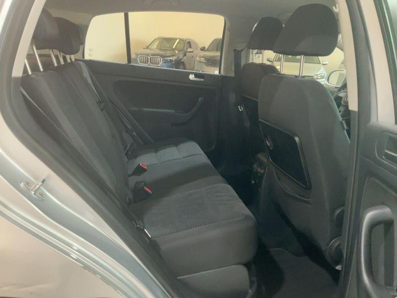 Volkswagen Golf VI Plus 1.6 TDI Comfortline 2010 – снимка 19