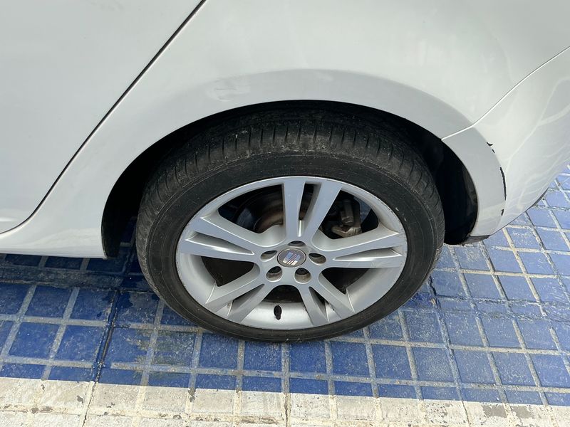 Seat Ibiza 1.6 TDI Stylance / Style 2012 – снимка 5