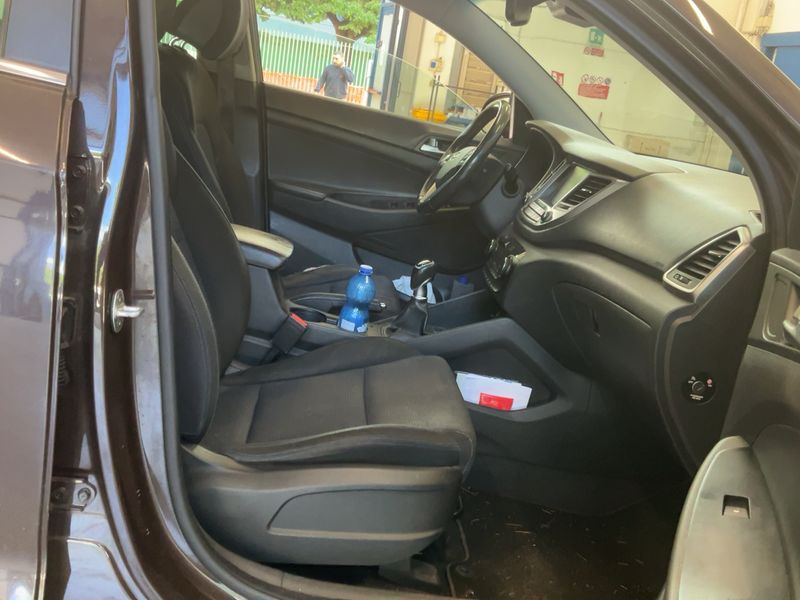 Hyundai Tucson 1.7 CRDi Xpossible ISG 2WD 2017 – снимка 16