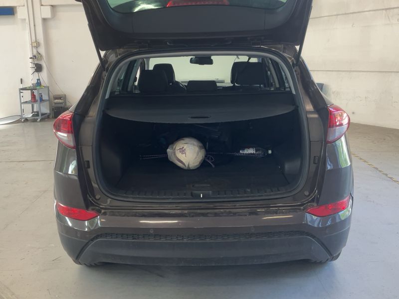 Hyundai Tucson 1.7 CRDi Xpossible ISG 2WD 2017 – снимка 15
