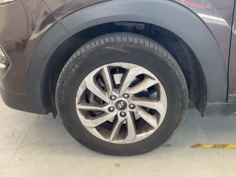 Hyundai Tucson 1.7 CRDi Xpossible ISG 2WD 2017 – снимка 3