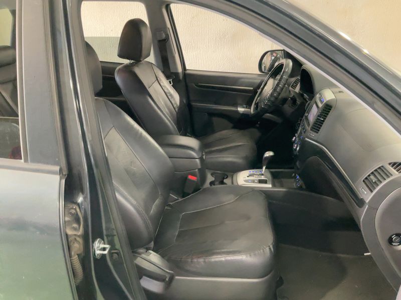 Hyundai Santa Fe 2.2 CRDi Style 4WD 2012 – снимка 16