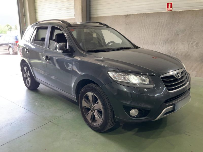 Hyundai Santa Fe 2.2 CRDi Style 4WD 2012 – снимка 12