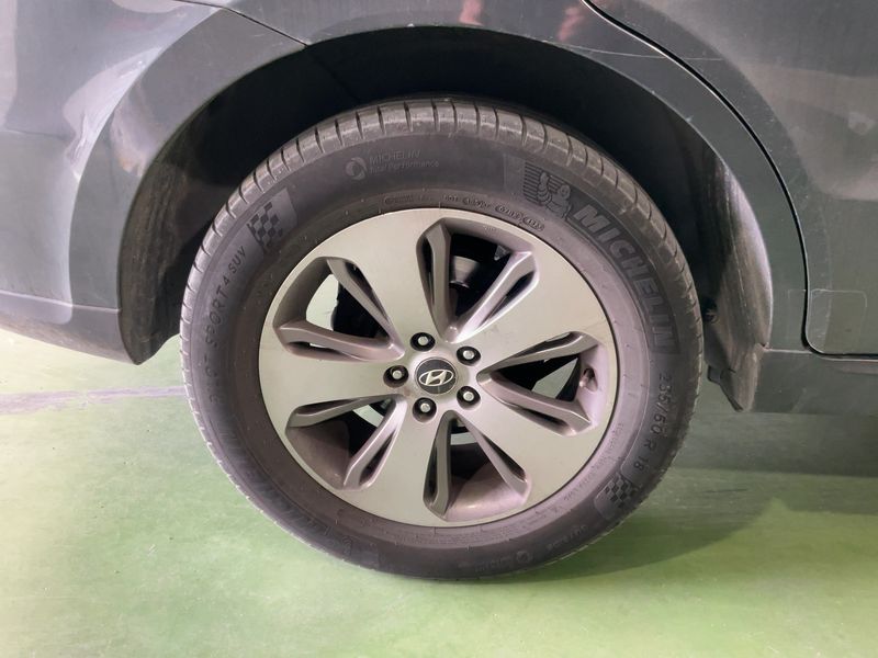 Hyundai Santa Fe 2.2 CRDi Style 4WD 2012 – снимка 9