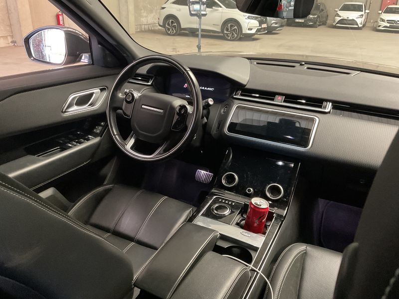 Land Rover Range Rover Velar 2.0 Diesel S R-Dynamic 2018 – снимка 17