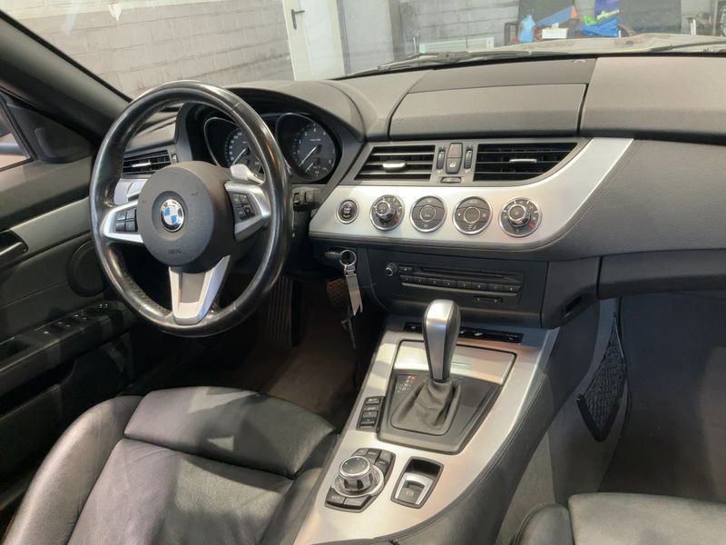 BMW Z4 sDrive 23i 2011 – снимка 17