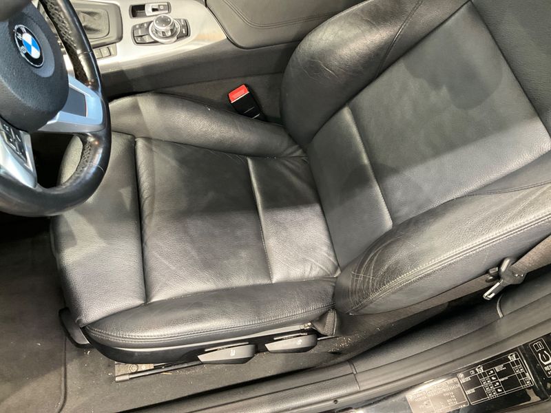 BMW Z4 sDrive 23i 2011 – снимка 24
