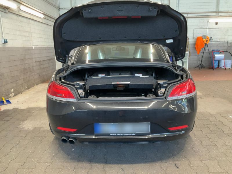 BMW Z4 sDrive 23i 2011 – снимка 15
