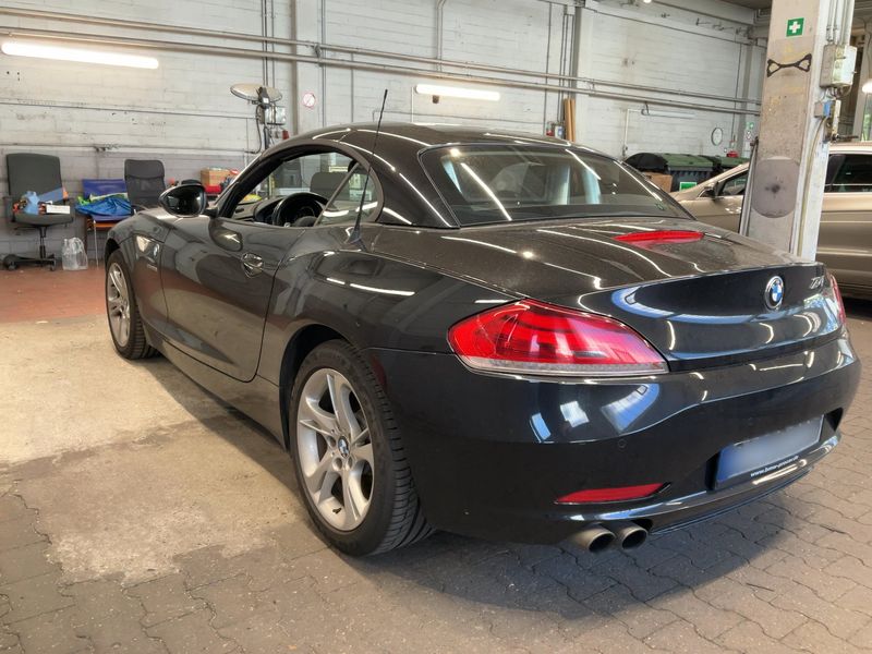 BMW Z4 sDrive 23i 2011 – снимка 6
