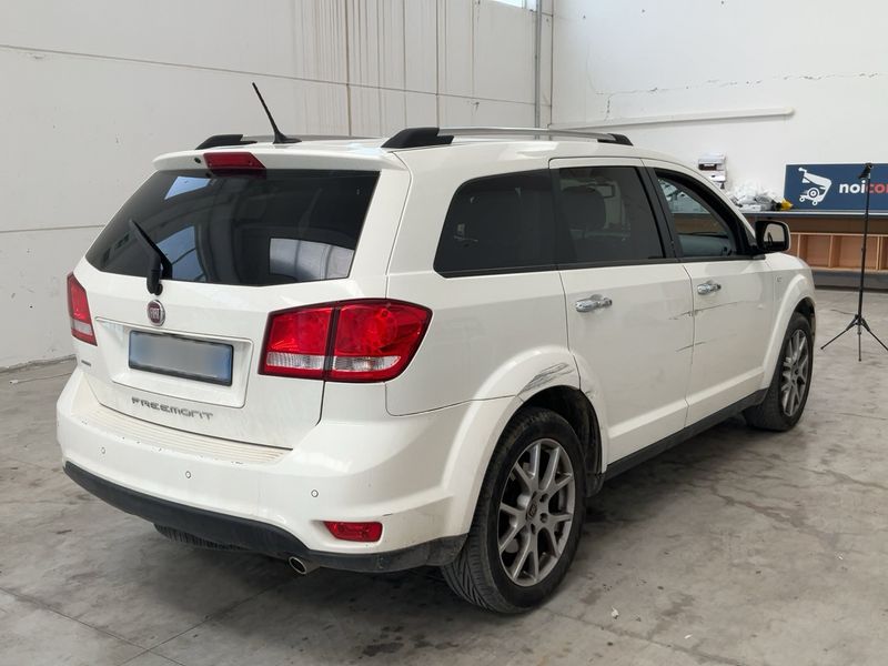 Fiat Freemont 2.0 Multijet Lounge 4WD 2014 – снимка 8